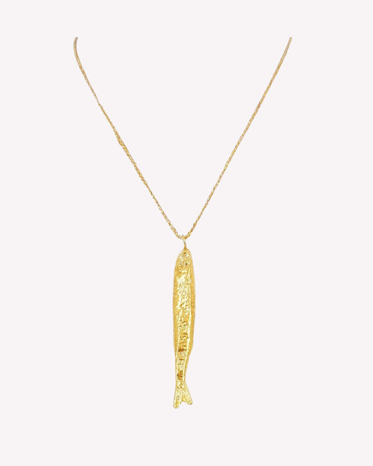 Golden catch necklace